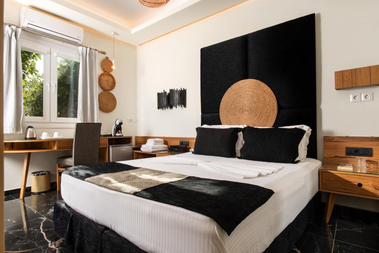 Angelica'S Deluxe Rooms In Adamas Ngoại thất bức ảnh